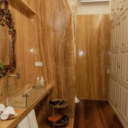 בית הארחה Estrepao House 3*